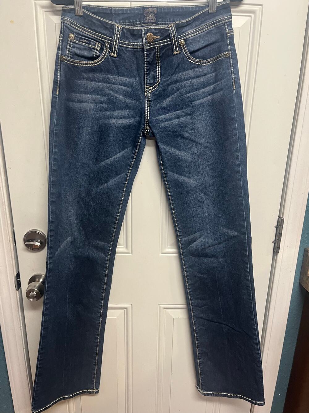 Cowgirl  up women’s jeans, size 6